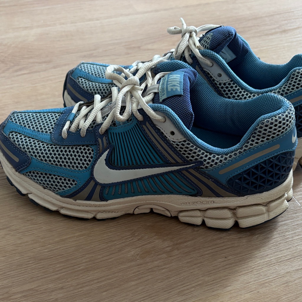 Nike Blue And Cream Running Shoes